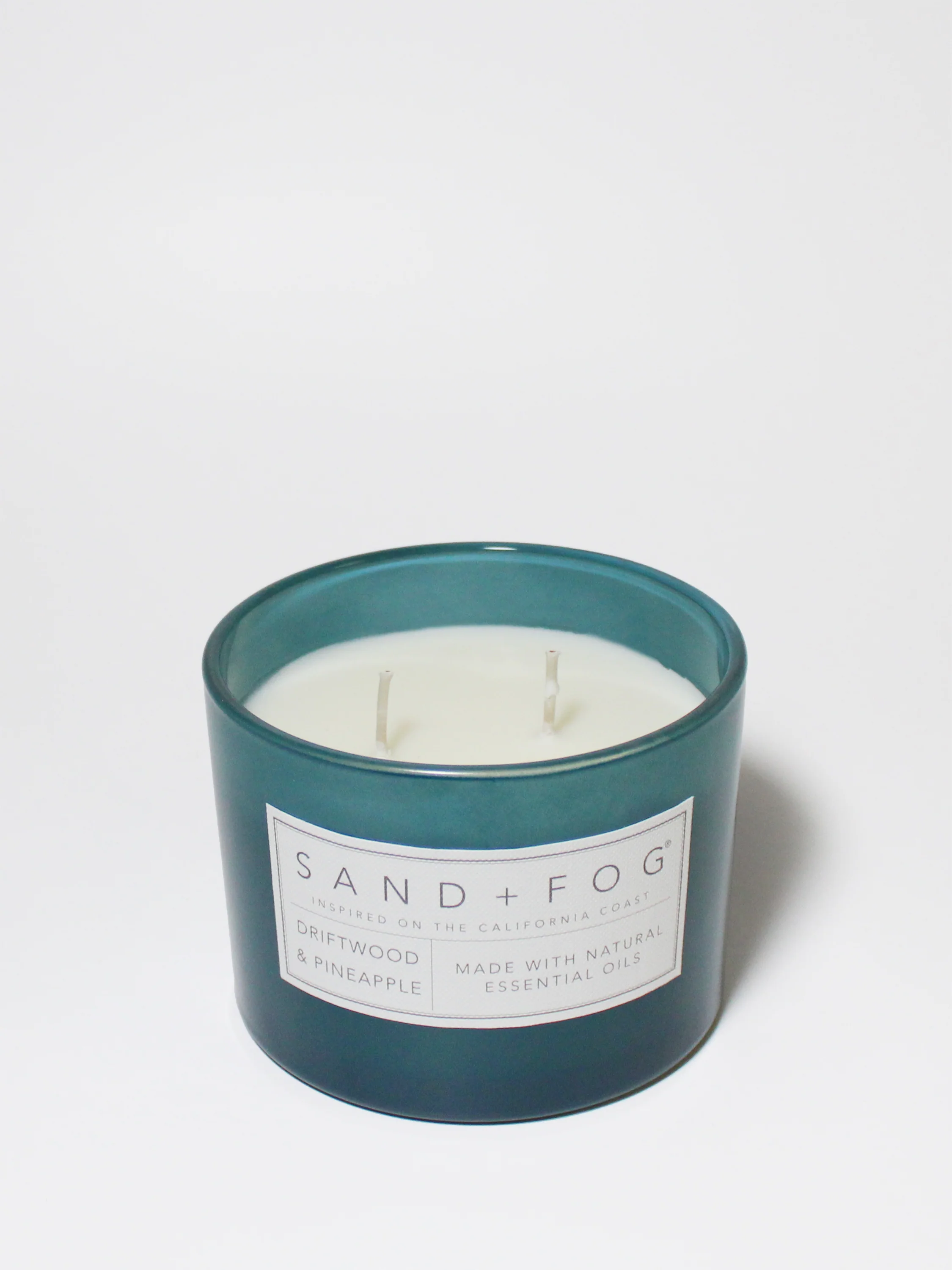 Driftwood & Pineapple 12 oz scented candle - Image 3