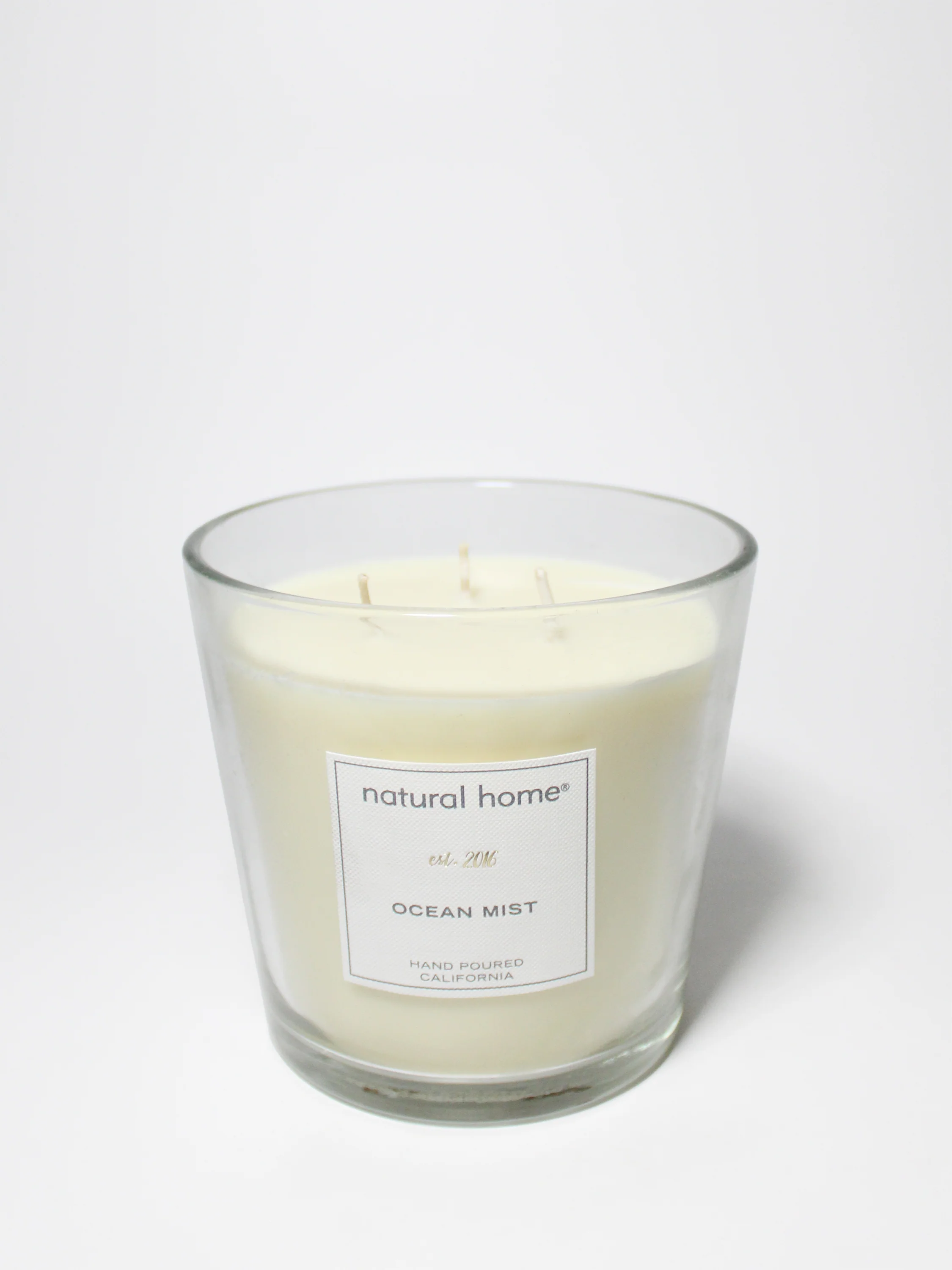 Ocean Mist Natural Home 31 oz scented candle - Image 3