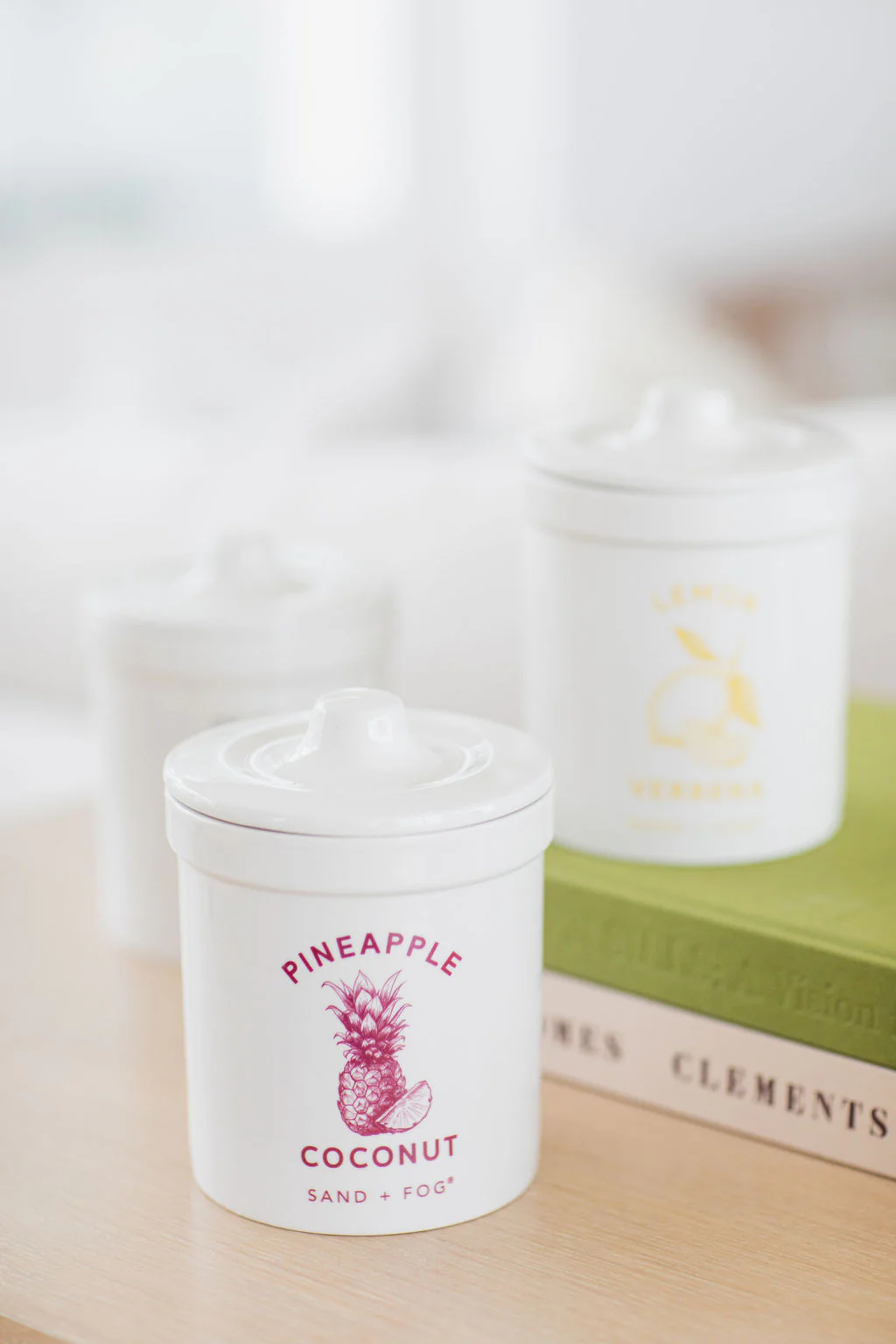 Pineapple Coconut 17.5 oz scented candle - Image 4