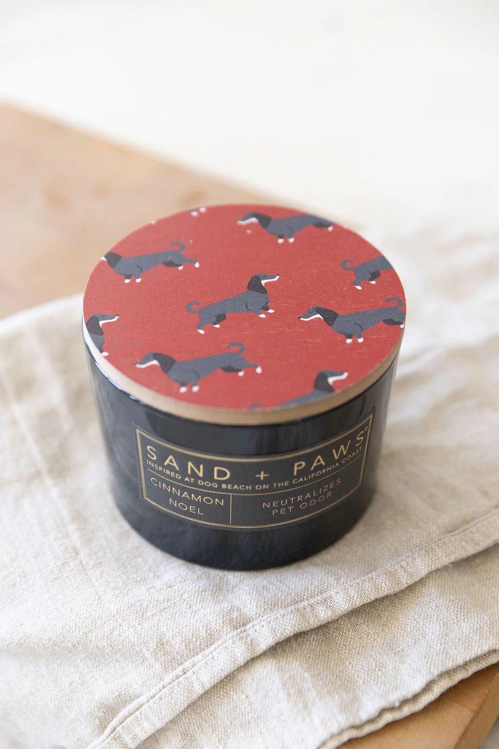 Sand + Paws Cinnamon Noel 12 oz scented candle - Image 5