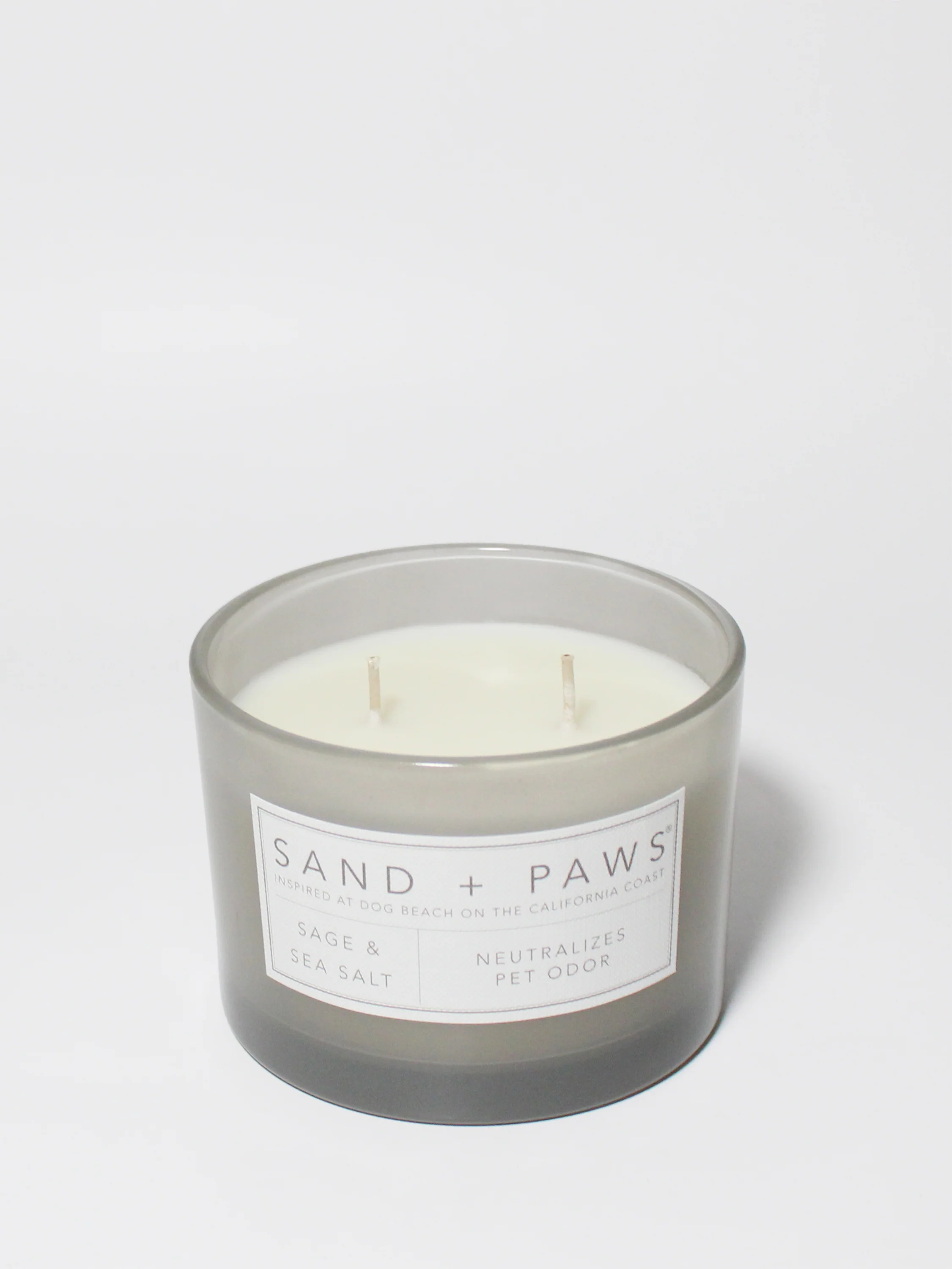 Sand + Paws Sage & Sea Salt 12 oz scented candle - Image 3