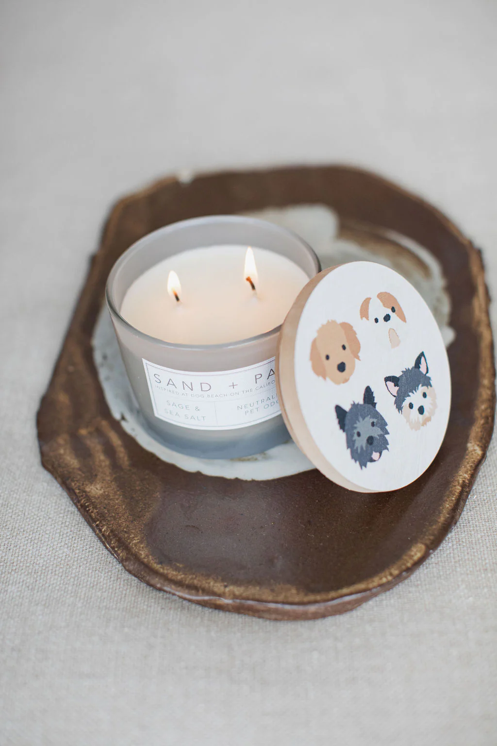Sand + Paws Sage & Sea Salt 12 oz scented candle - Image 5
