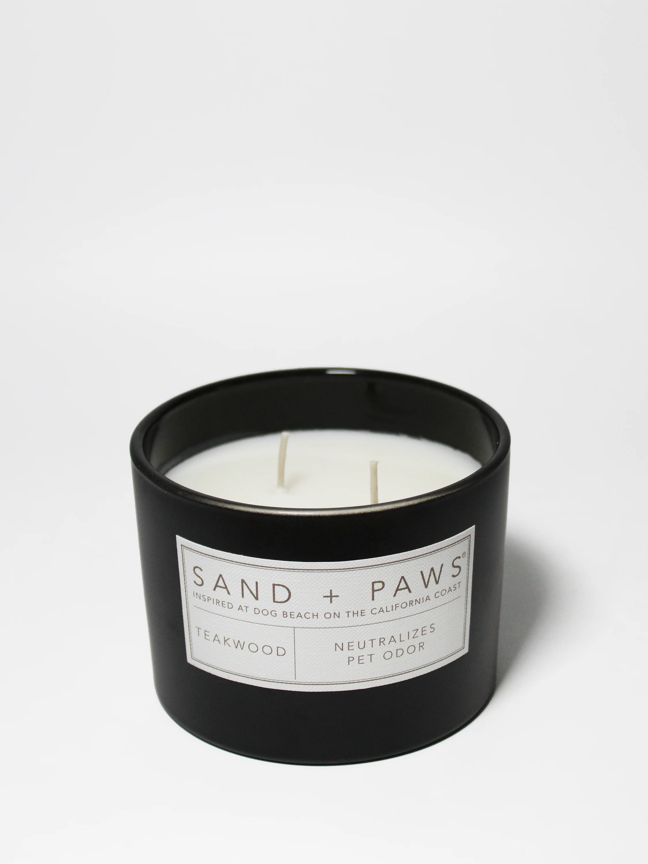 Sand + Paws Teakwood 12 oz scented candle - Image 3