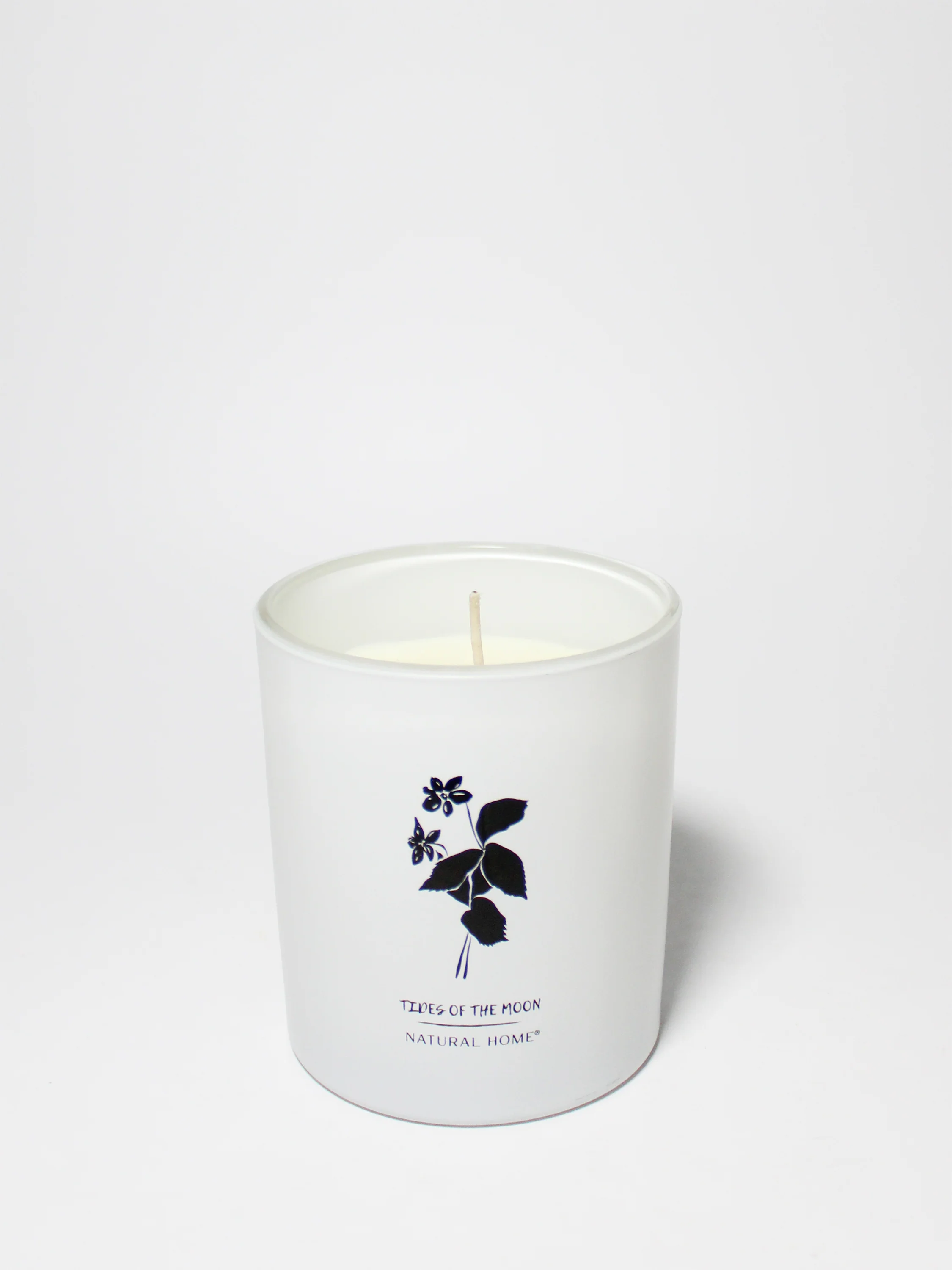 Tides of the Moon Natural Home 11.5 oz scented candle - Image 3