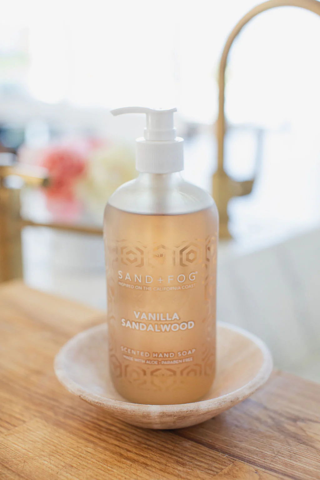 Vanilla Sandalwood 15.7 oz Liquid Hand Soap - Image 3