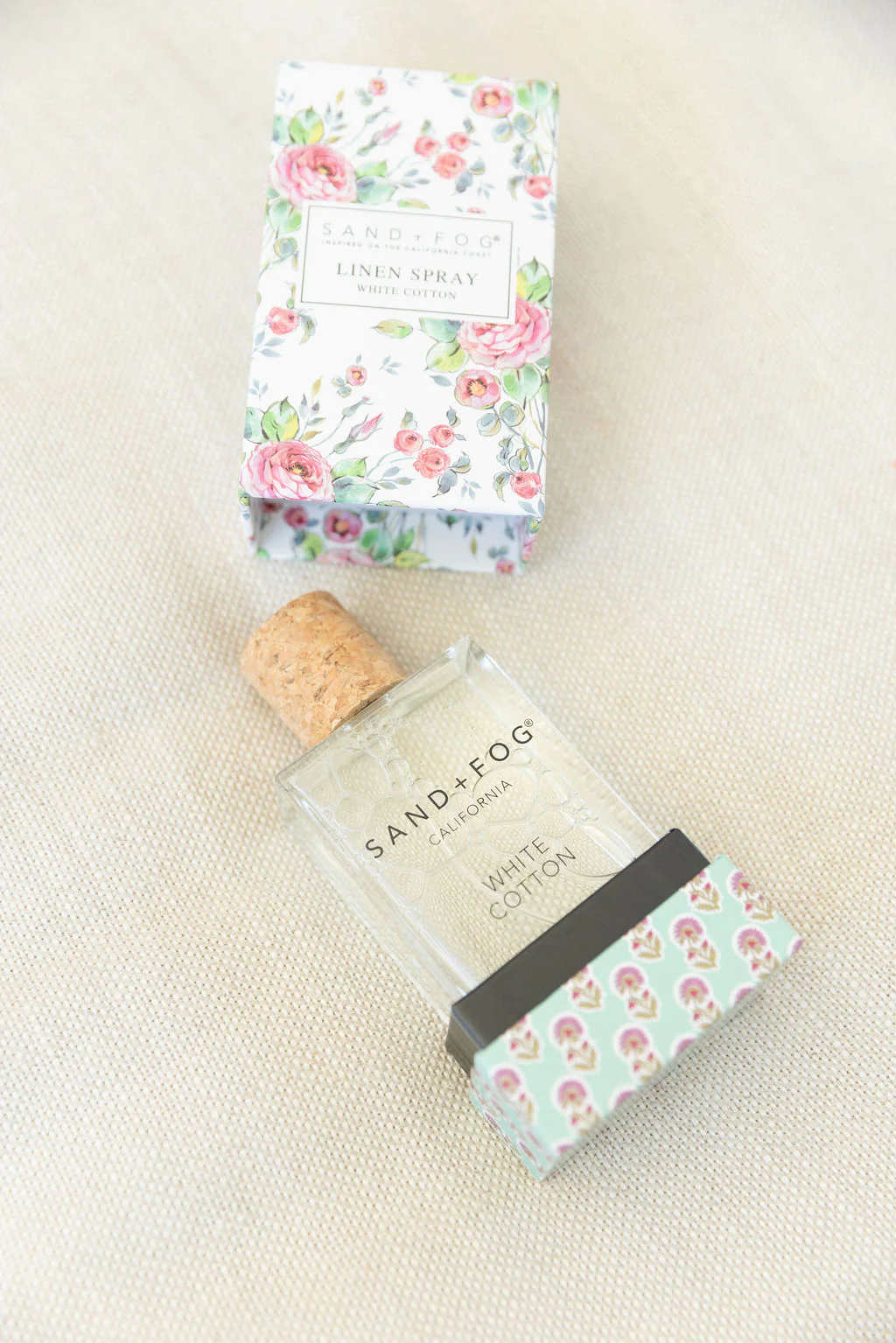 White Cotton 95 ml Linen Spray - Image 4